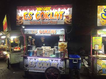 Es Coklat Kangen Bertahan di Tengah Ketatnya Persaingan