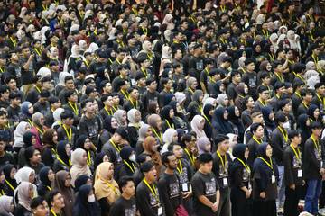 Kehidupan Sosial Masyarakat Jadi Sumber Belajar Mahasiswa