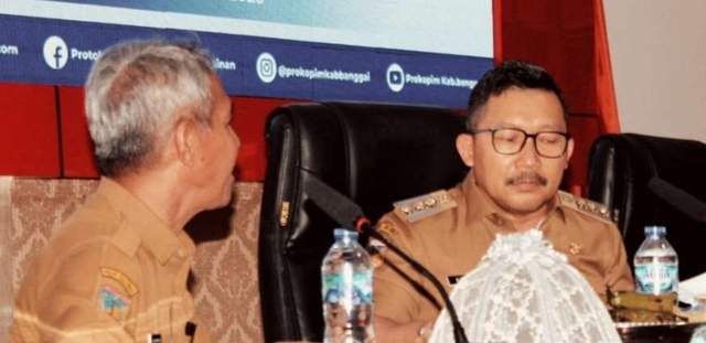 Bupati Banggai Akan Bebaskan Biaya Ambulance