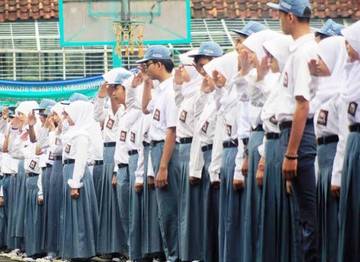 Siswa Nakal Dimasukkan ke Barak Militer