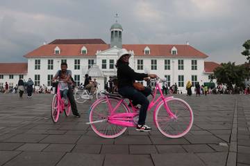 Kota Tua Jakarta  Ramai Dikunjungi Wisatawan