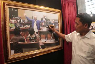 Aktivitas Anggota DPR Dalam Bingkai Foto Jurnalis 