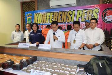 Satresnarkoba Polres Metro Bekasi Kota Ringkus 3 Pelaku Narkoba