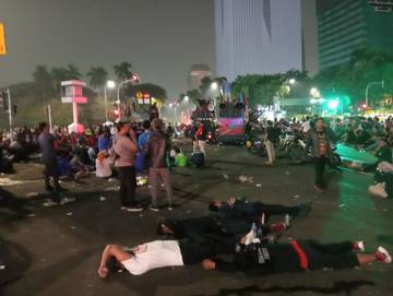 Aksi Buruh Berakhir Tengah Malam
