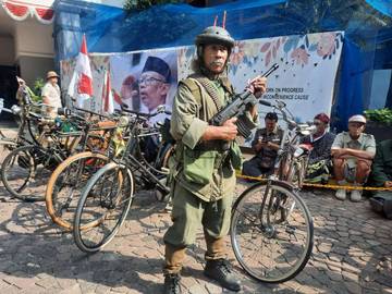 Onthelist Gelar Upacara Bergaya Pejuang 'Tempo Doeloe'
