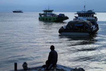 Aktivitas Pelabuhan Tengkayu 