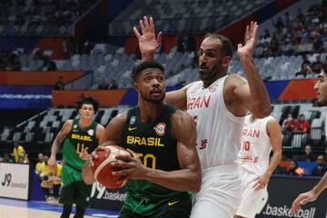 Tim Samba Bekuk Iran