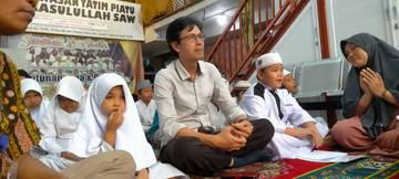 Pusat Pemberitaan RRI Berbagi Kasih Dengan Anak Yatim Piatu