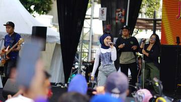 Sederet Artis Goyang Panggung  GCM RRI 