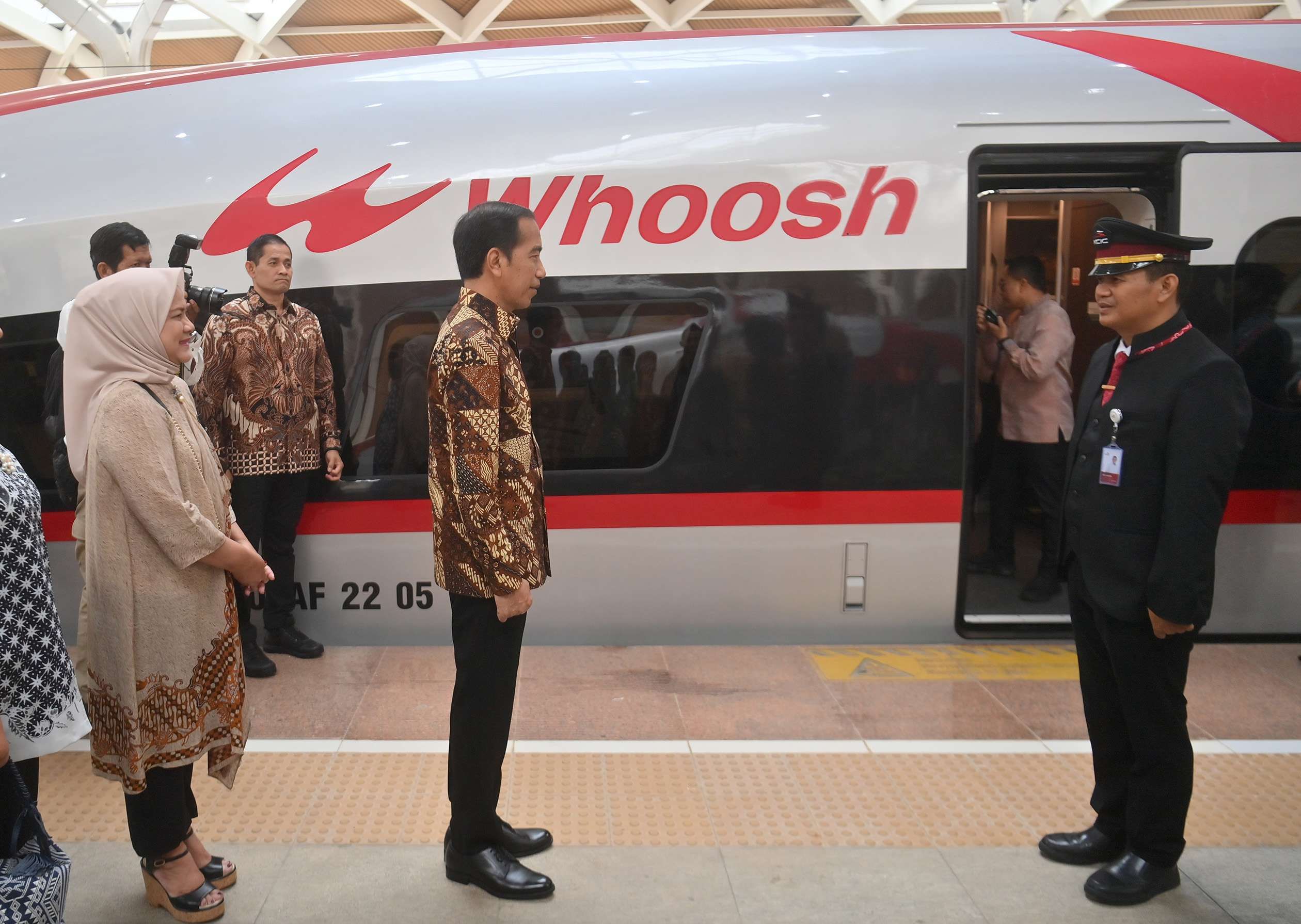 Presiden Resmikan Kereta Cepat Jakarta-Bandung
