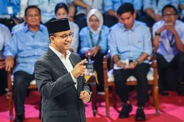 Debat Perdana Capres 2024