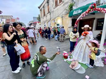 Menikmati Libur Natal di Kota Tua Jakarta