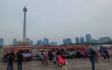 Libur Nataru Jumlah Pengunjung Monas Meningkat