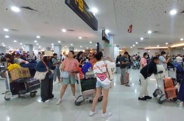 Aktivitas Bandara Ngurah Rai Bali Pasca Libur Nataru