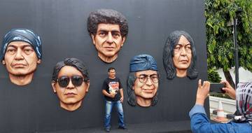 Pameran 50 Tahun Grup Band God Bless