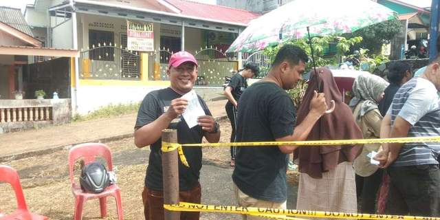 Suasana Pemungutan Suara di TPS 32 Kota Piring