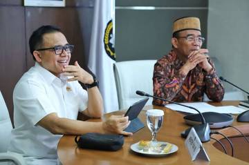 Bertemu Menko PMK Bahas Percepatan Implementasi Transformasi Digital Lingkup PMK 