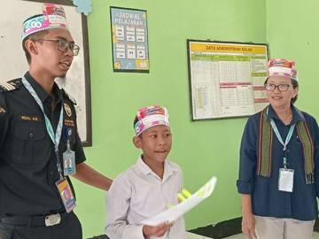 Kemenkeui RI Mengajar Siswa SMP tentang Keuangan Negara