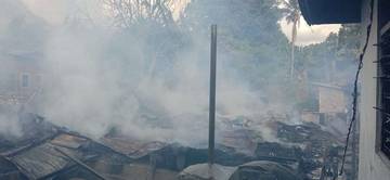 Kebakaran Kembali Terjadi Di Kota Ende 