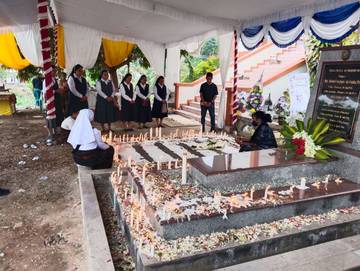 Ratusan Biarawan dan Biarawati  Ikut Pemakaman Uskup Mgr.Viinsensius Sensi Poto Kota