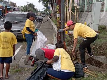 Trash Hero Gelar Bakti Sosial di Gereja Puurere