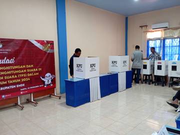 KPUD Ende Gelar Simulasi Pemungutan Suara