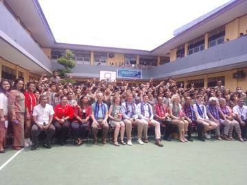 SMPN 4 Ambon Terima Kunjungan Walkot n Wawali Vlissingen -Belanda 