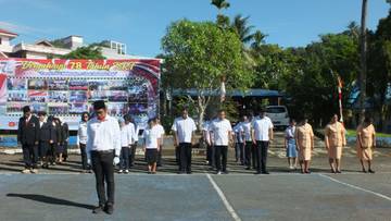 LPP RRI Jayapura Gelar Upacara Bendera HUT RRI ke 78