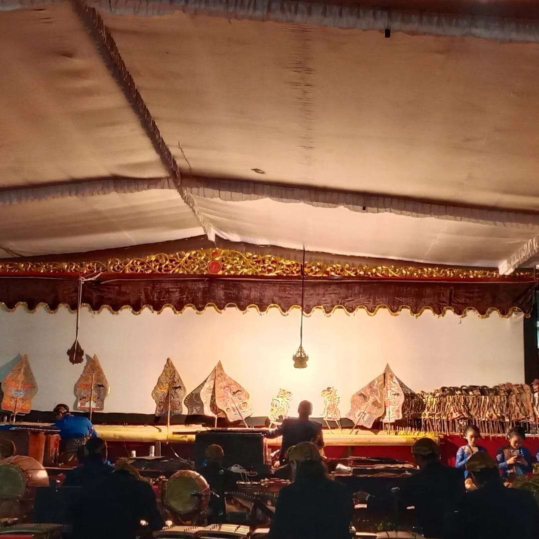 Sosialisasi Pemilu 2024 Melalui Wayang Kulit