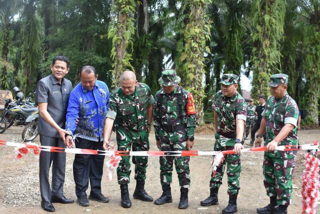 30 Hari TNI Manunggal Bersama Rakyat Membangun Desa