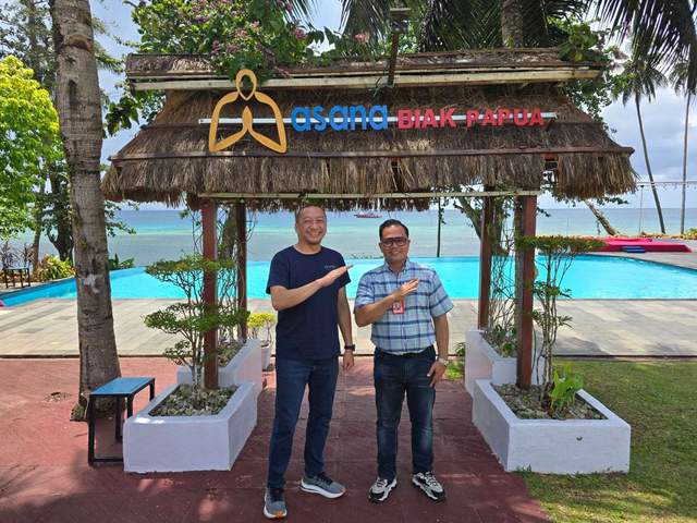 Mengapa Papua Masih Tertinggal dalam Program Penurunan Tarif Tiket Pesawat?