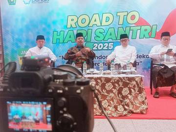 Hari Santri 2025, Pesantren Menuju Peradaban Dunia