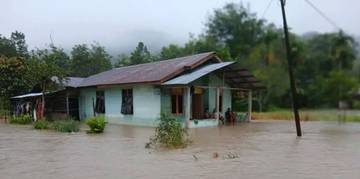 Hujan Ekstrem Picu Banjir Besar Sumatra