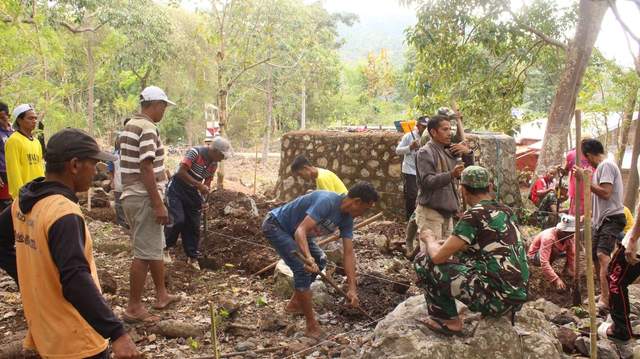 TMMD ke-118, Bentuk Komitmen Warga Bima Haramkan Perambahan Hutan 