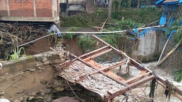 Wawancara masyarakat yang terdampak bencana