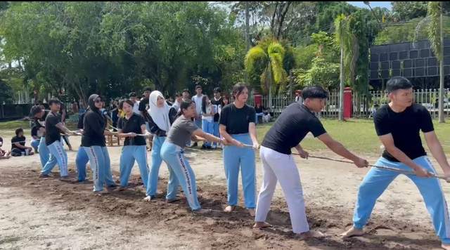 SMAN 3 Palangka Raya Gelar Berbagai Perlombaan Agustusan
