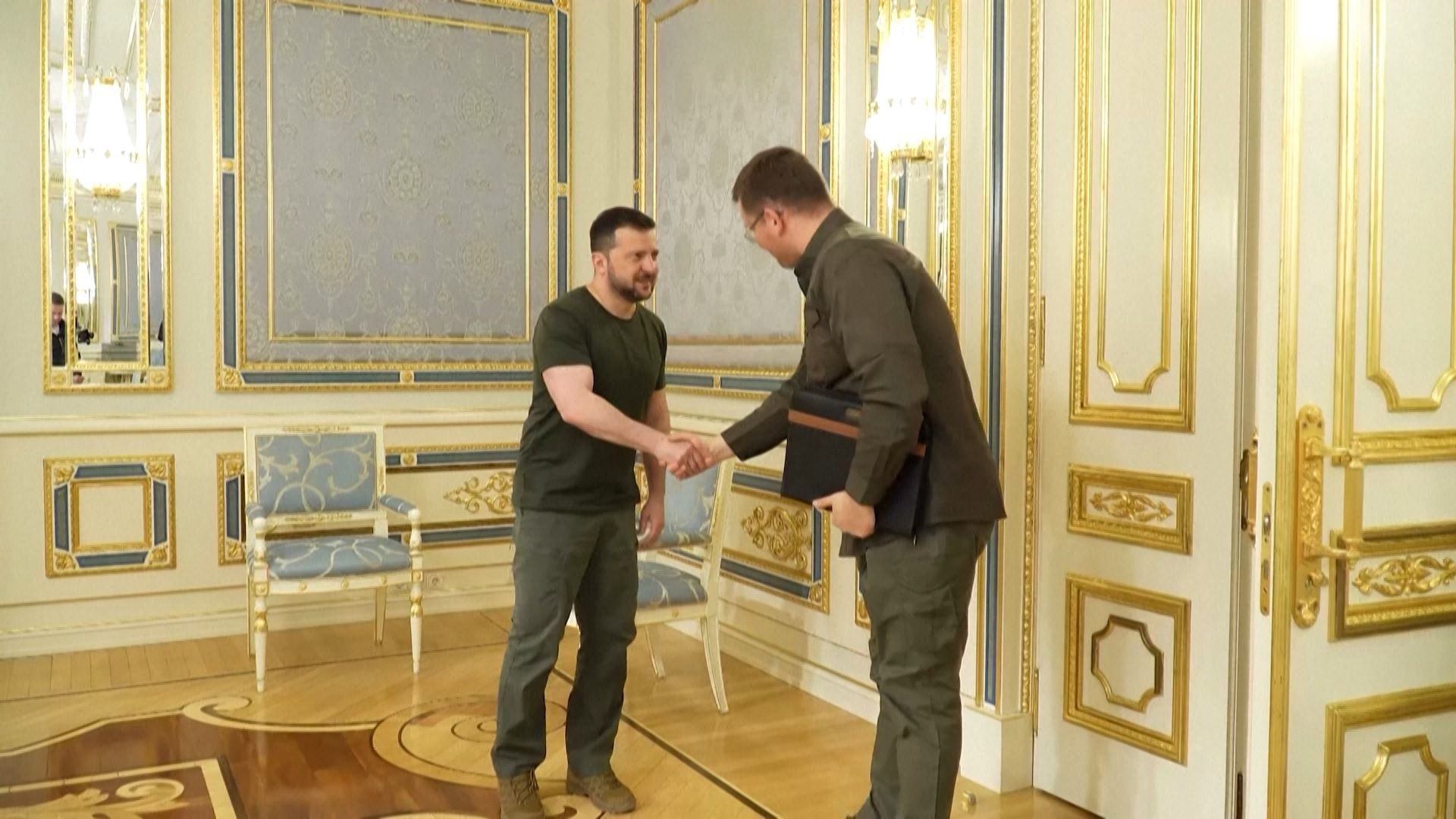 Zelensky Sambut Menteri Pertahanan Lituania di Kyiv