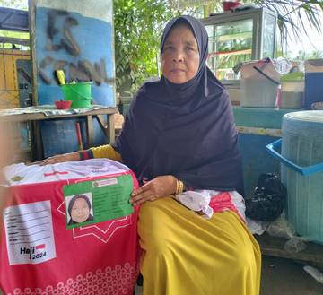 Tukang Cendol Di Biak Naik Haji