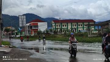 Jalan Paya Ilang Takengon Tergenang
