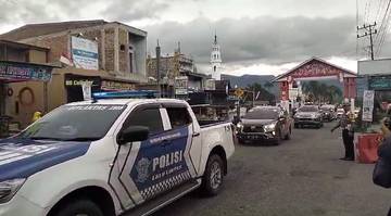 Rombongan Kirab Api Obor PON Tiba di Perbatasan Aceh Tengah-Bener Meriah