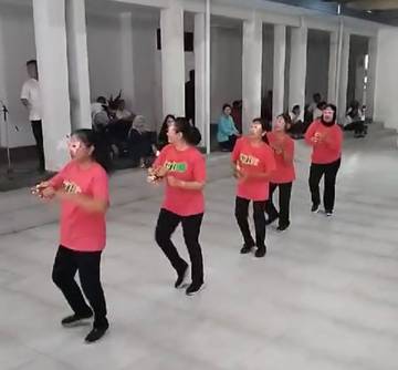 Lomba Senam Kreasi Gemmu Famire