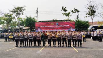Polres Sampang Gelar Apel Pergeseran Pasukan Pengamanan TPS