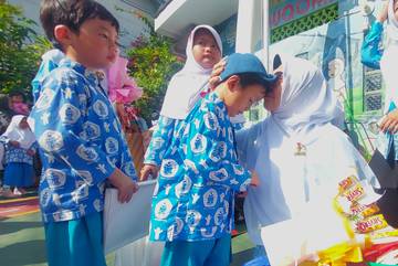 Kado Untuk Guru