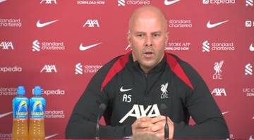 Arne Slot Antusias Sambut Derbi Merseyside Pertamanya