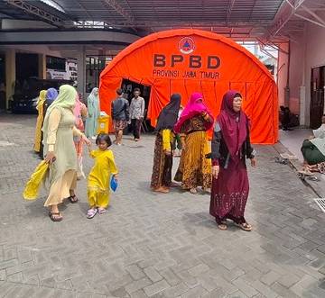 Tenda Darurat di RSUD dr. Mohammad Zyn Sampang