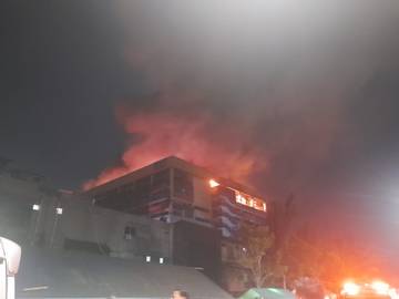 Glodok Plaza Kebakaran Hebat