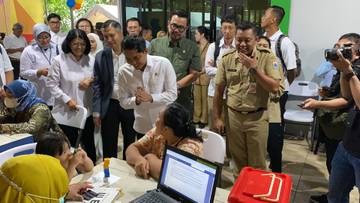 Menhut Tinjau Program Cek Kesehatan Gratis