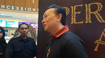 Tantangan Verdi Solaiman Perankan Koh Chung-Chung di 'Pernikahan Arwah'
