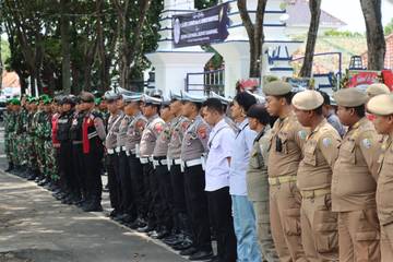 Ratusan Personil Amankan Sertijab Bupati Dan Wakil Bupati Sampang 