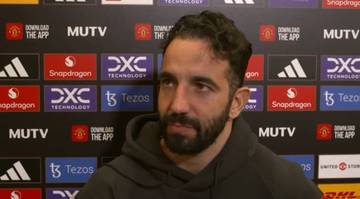 MU vs Arsenal 1-1, Amorim Puji Bruno Fernandes